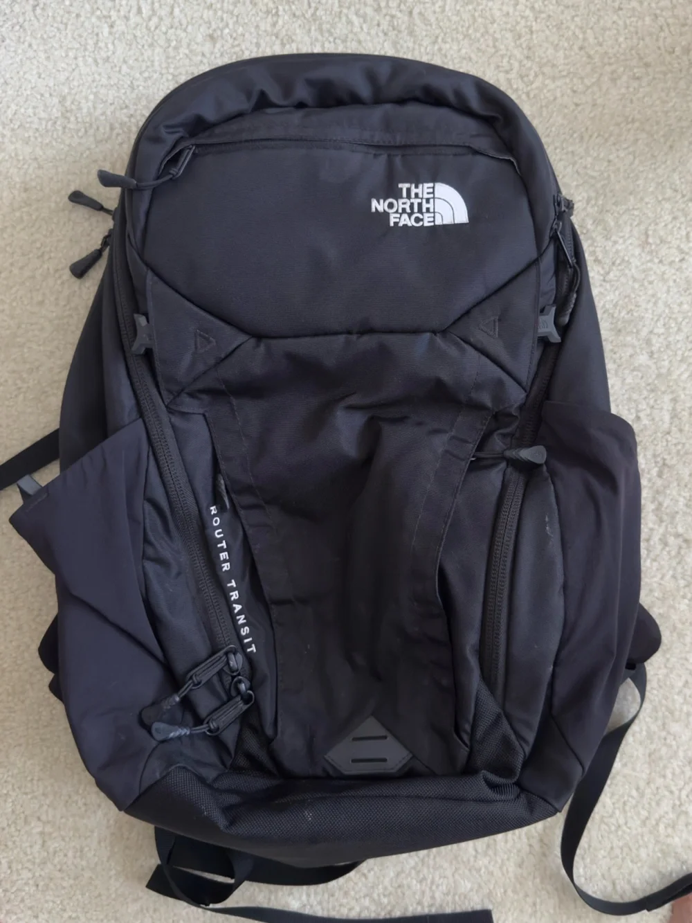 THE NORTH FACE ROUTER TRANSIT 40L TRAVEL LAPTOP BACKPACK - 50% OFF - LIKE NEW